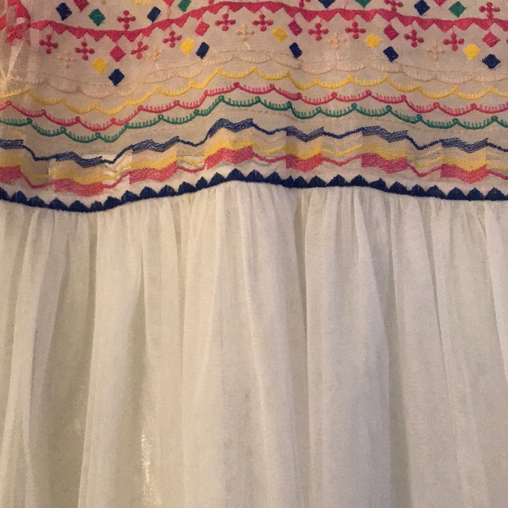 Lulumari Top - Picture 2 of 3